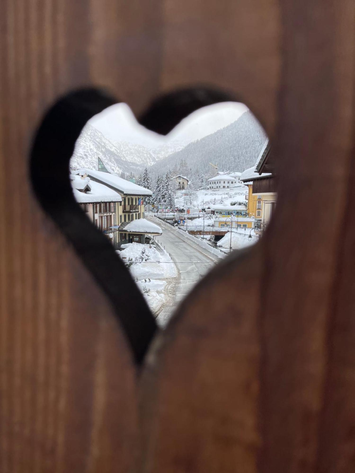 Lthorses & Dreams Bed and Breakfast La Thuile Εξωτερικό φωτογραφία