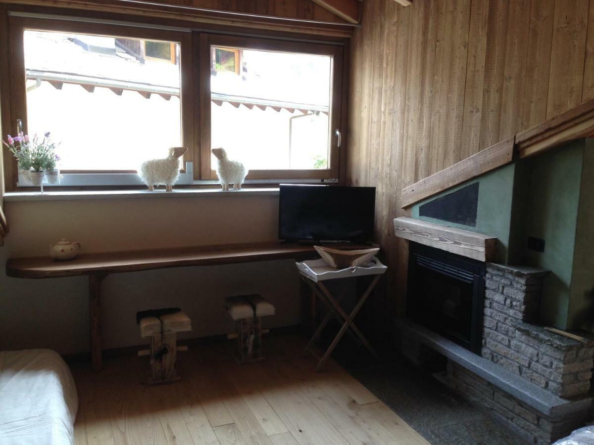 Lthorses & Dreams Bed and Breakfast La Thuile Εξωτερικό φωτογραφία