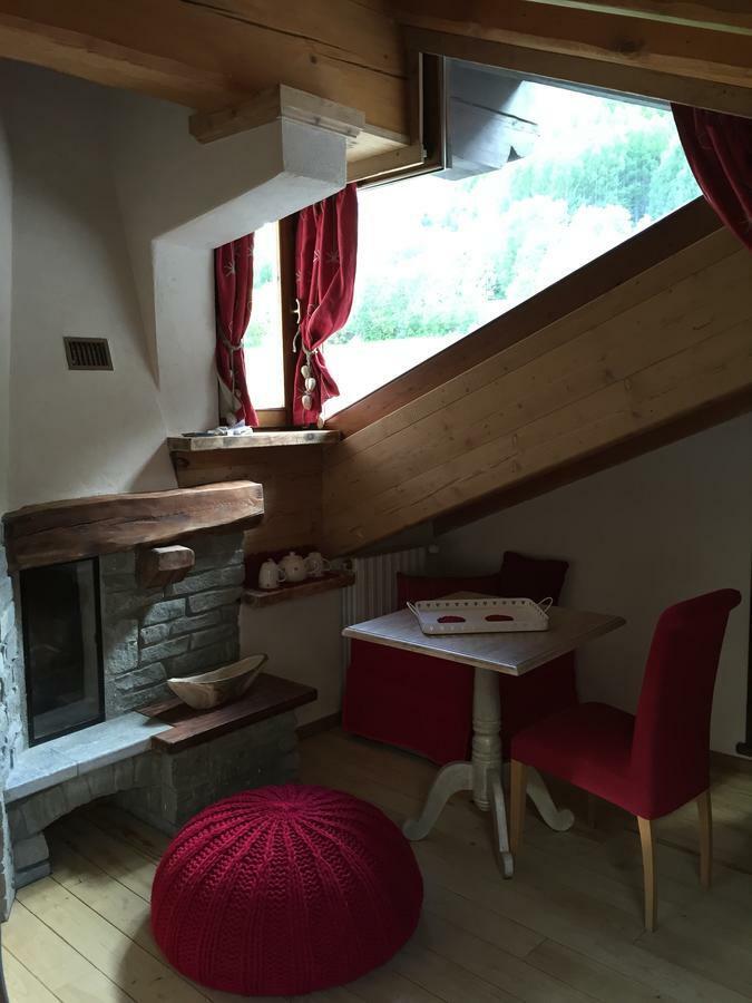 Lthorses & Dreams Bed and Breakfast La Thuile Εξωτερικό φωτογραφία